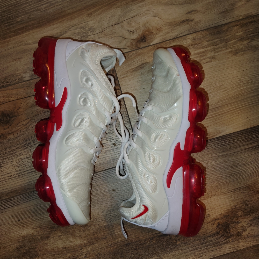Nike White and Red Air VaporMax Plus